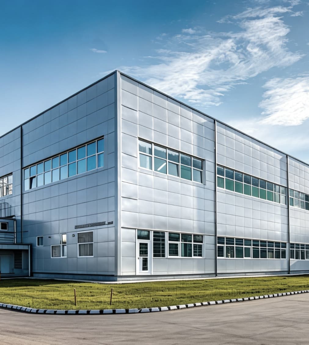 jimeng-2026-02-03-3977-【主体】工厂大门建筑，现代工业金属结构，几何线条 【细节】严格按照原图进行超高清...@2x